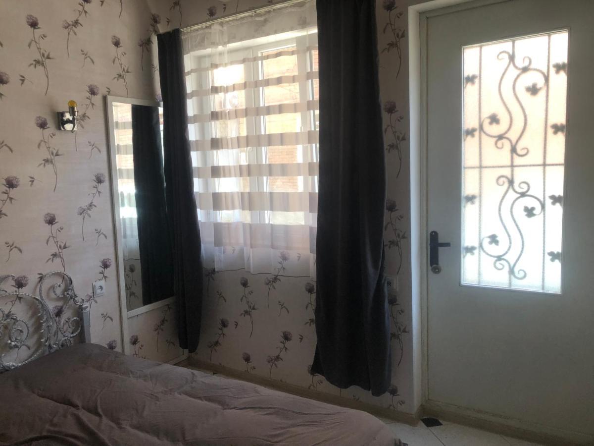 Appartment In Old Tbs, Near Holy Trinity Cathedral 第比利斯 外观 照片